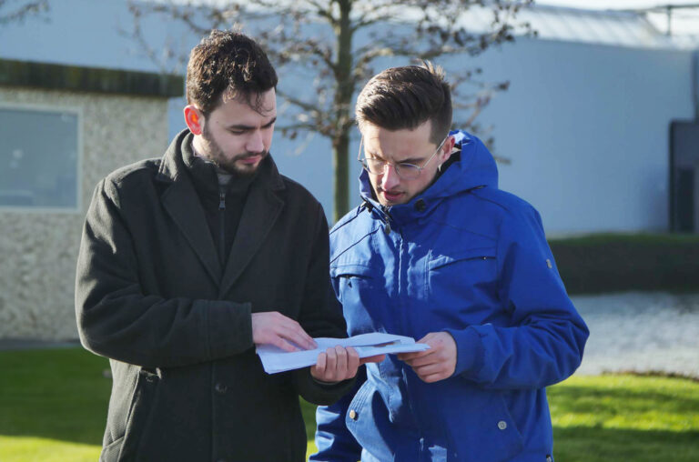 sterke instructiefilm van het filmkantoor